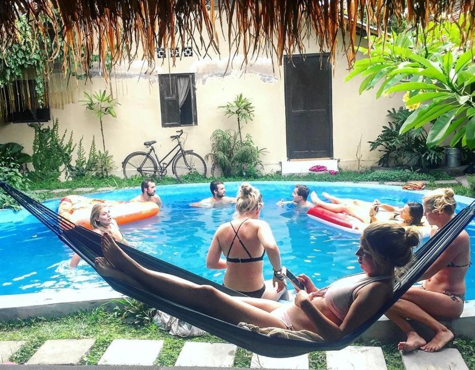 Losmanos Hostel Yogyakarta Luaran gambar